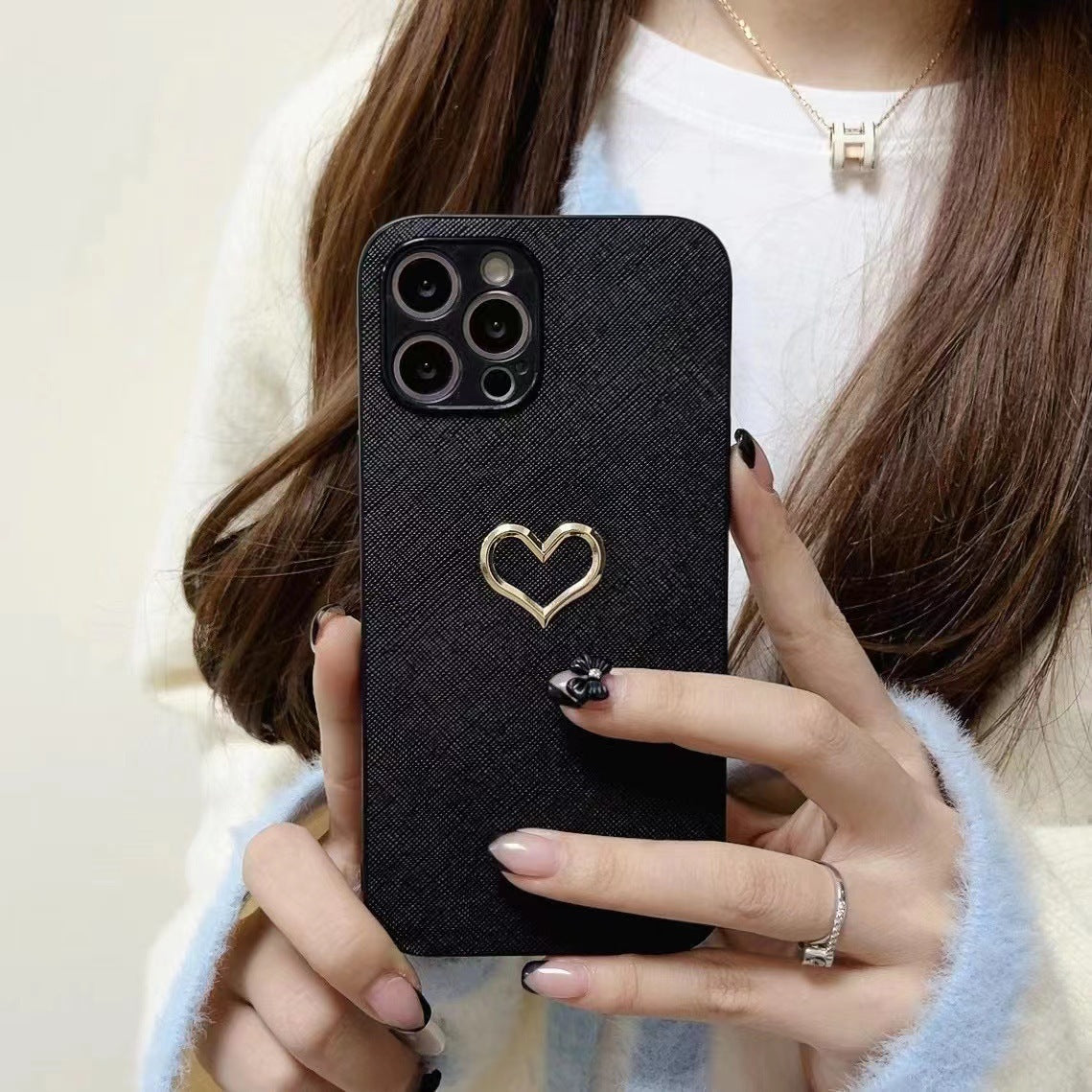 Simple Bronzing Heart Leather Phone Case